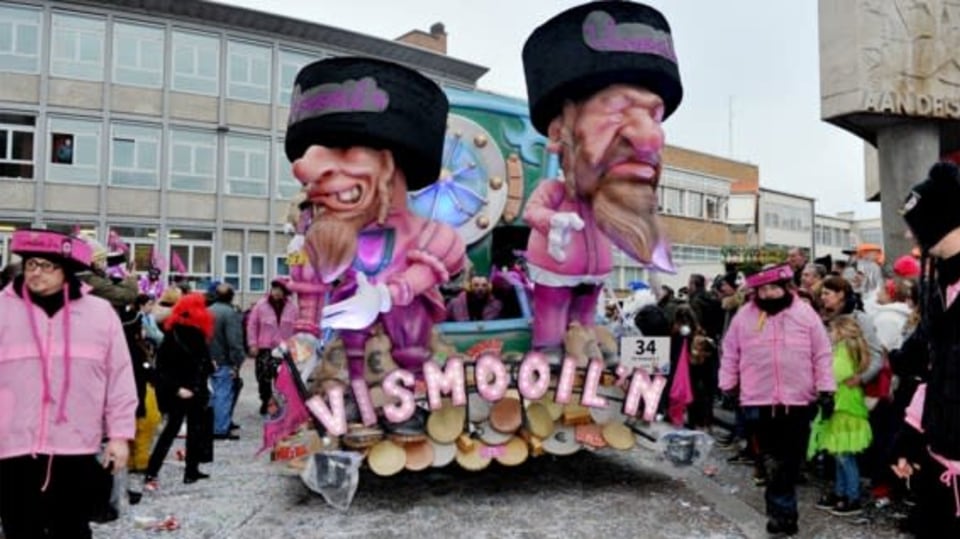 UNESCO vyřadilo belgický karneval ze seznamu kulturního dědictví. Stížnosti se týkaly očividného antisemitismu